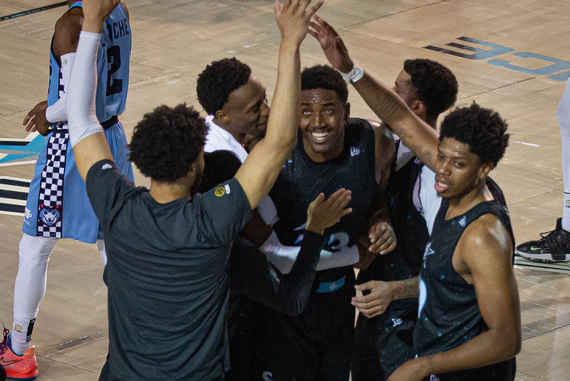 Shooting Stars improve to 7-5, with 78-68 win over the visiting Montreal Alliance